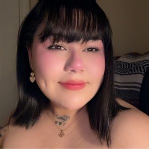Meet your Posher, Rayna